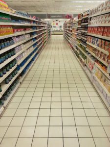 supermarket, empty, shelves-1350474.jpg